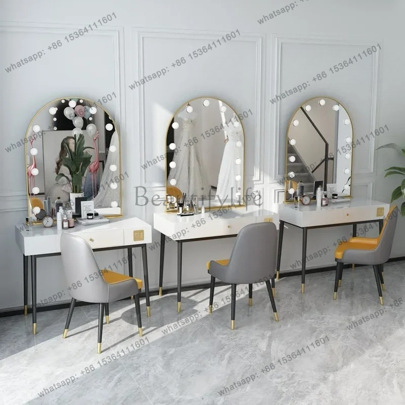Простой зеркальный столик для  – обзор и цена Beauty And Makeup Studio