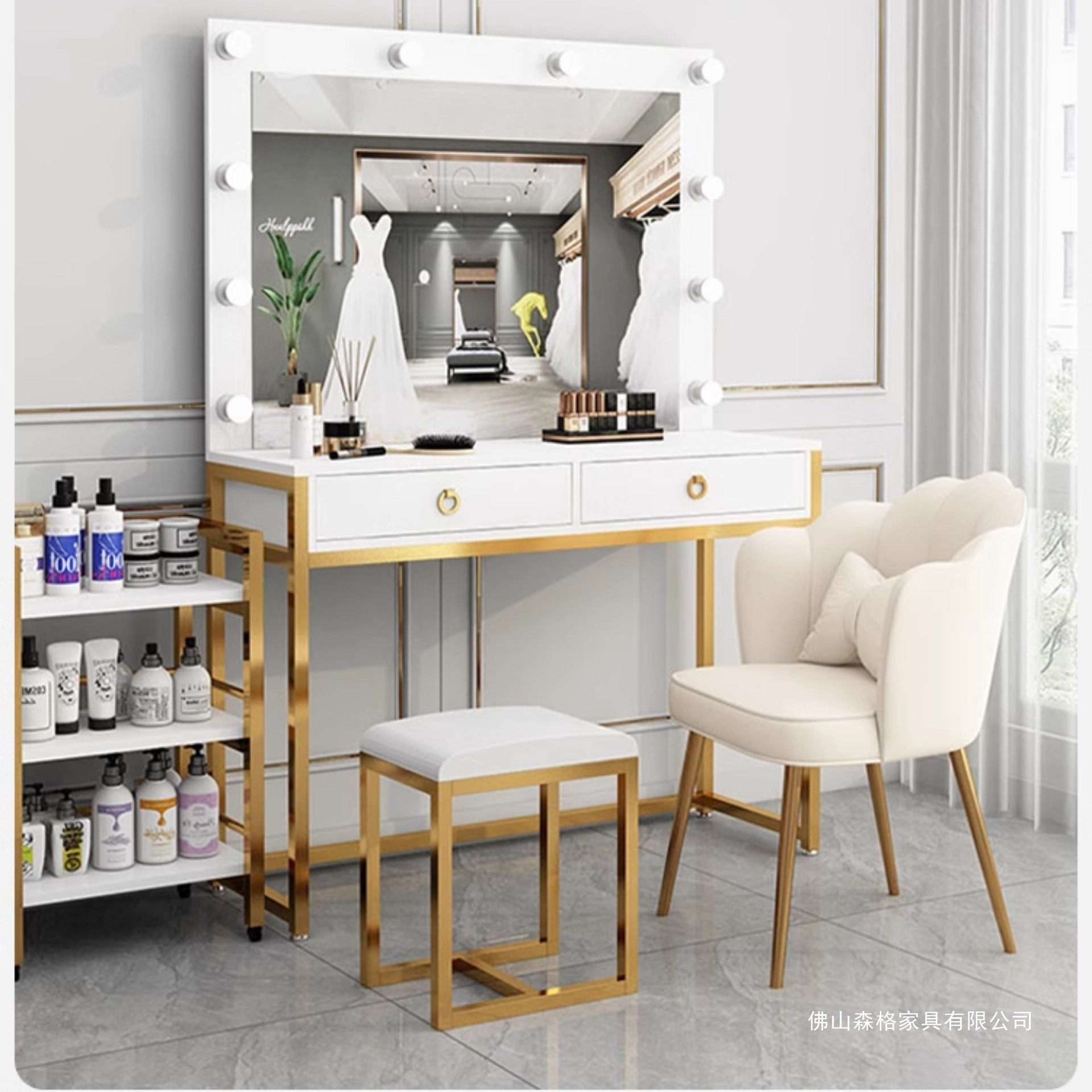 Студийный туалетный столик с з – обзор и цена Beauty And Makeup Studio